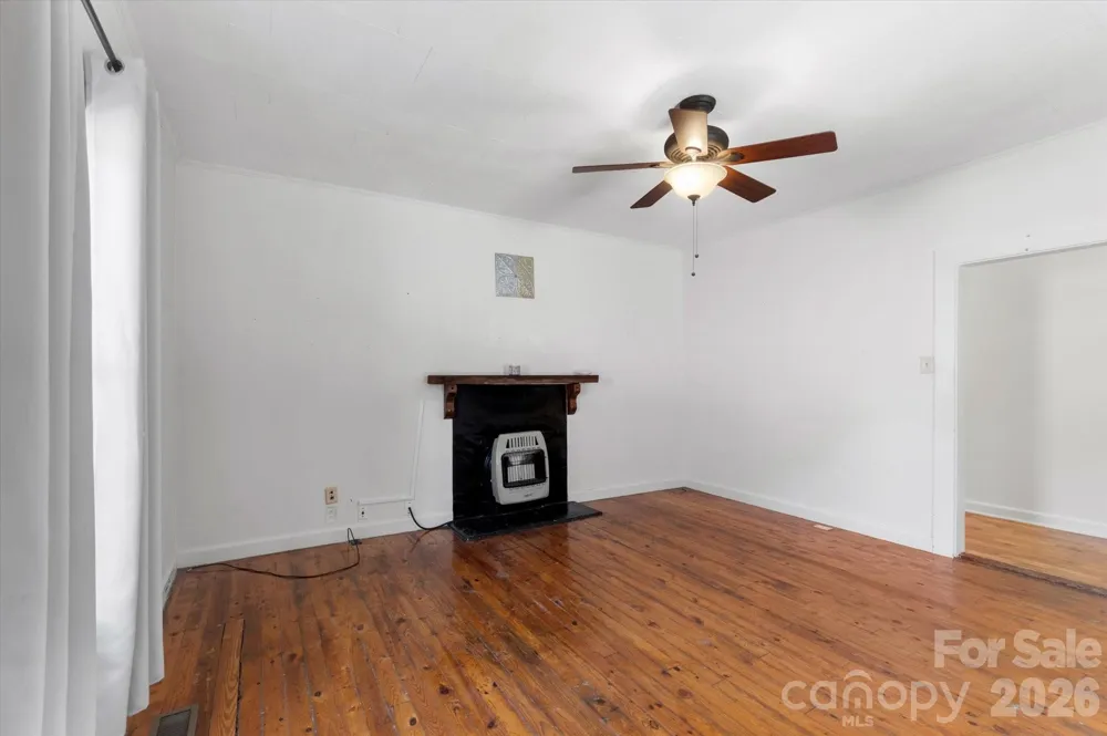466 Miller Avenue Marion, NC 28752
