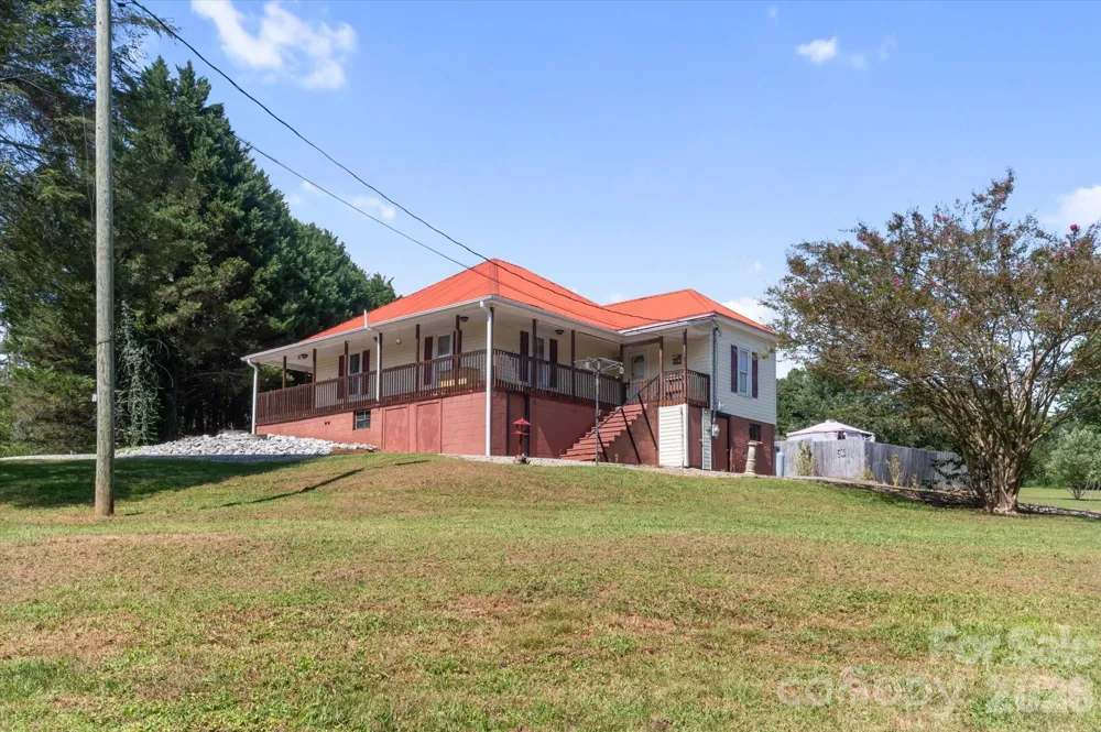 466 Miller Avenue Marion, NC 28752