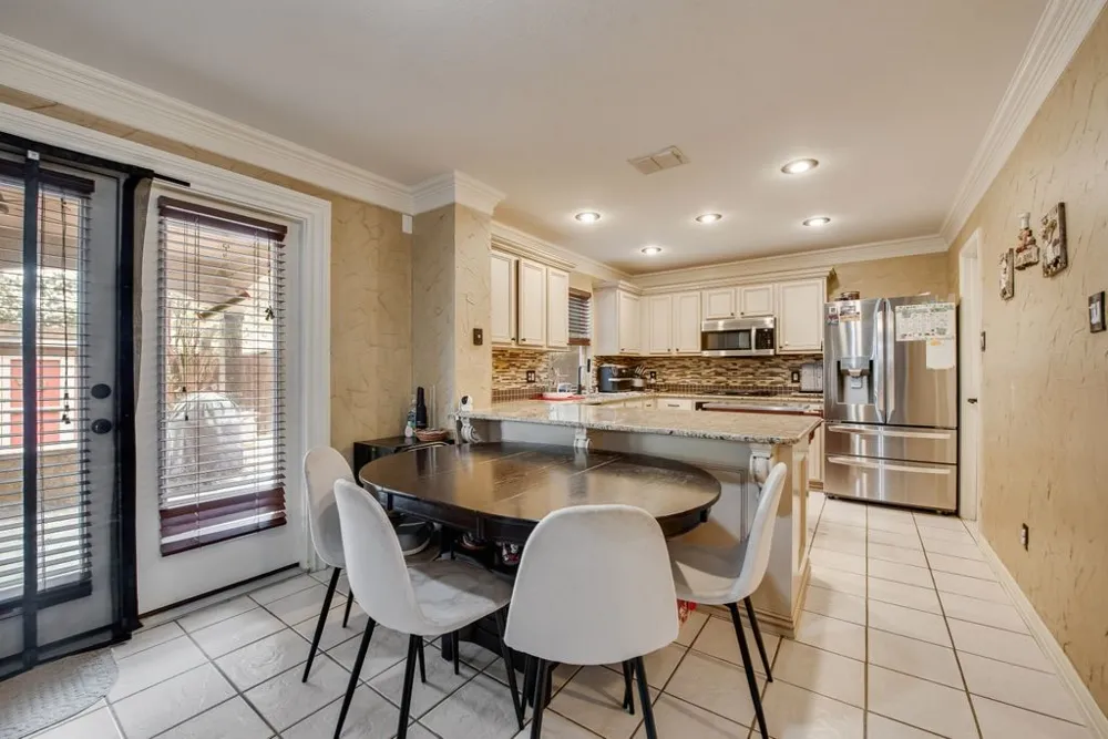 7602 Stanhope Lane Arlington, TX 76001
