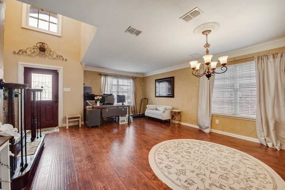 7602 Stanhope Lane Arlington, TX 76001