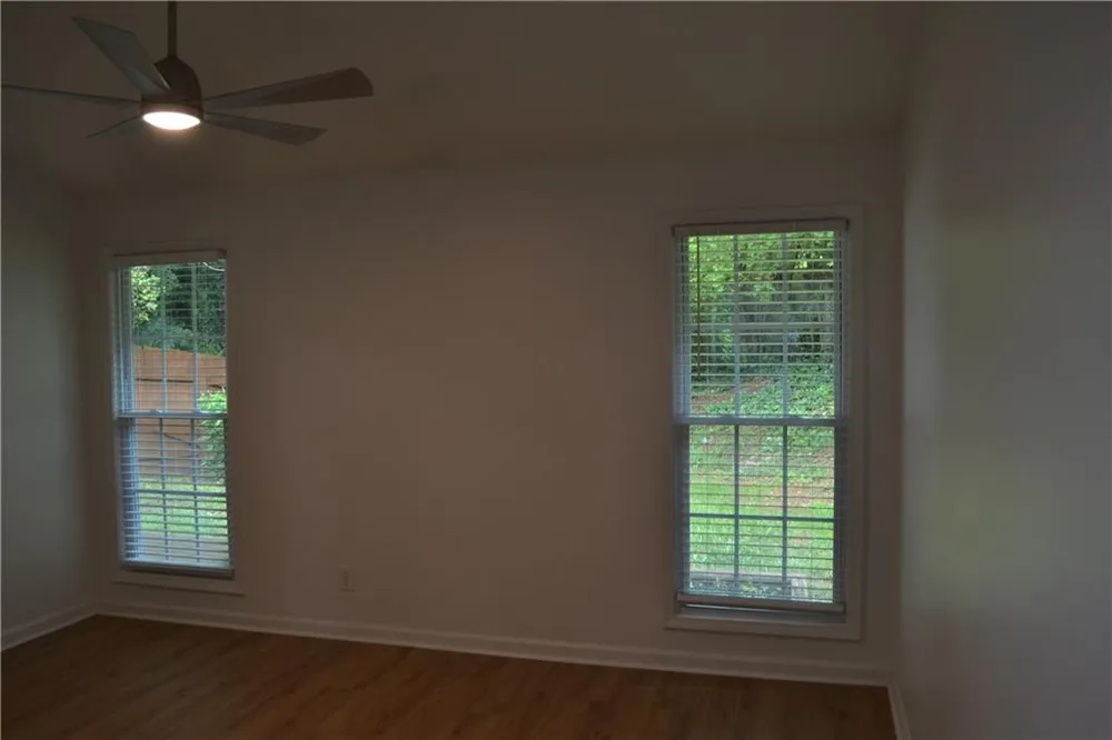 5134 Hill Farm Drive NE Woodstock, GA 30188