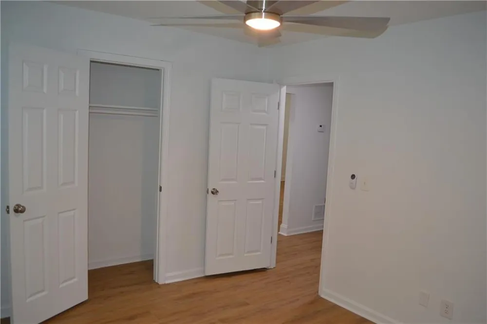 5134 Hill Farm Drive NE Woodstock, GA 30188
