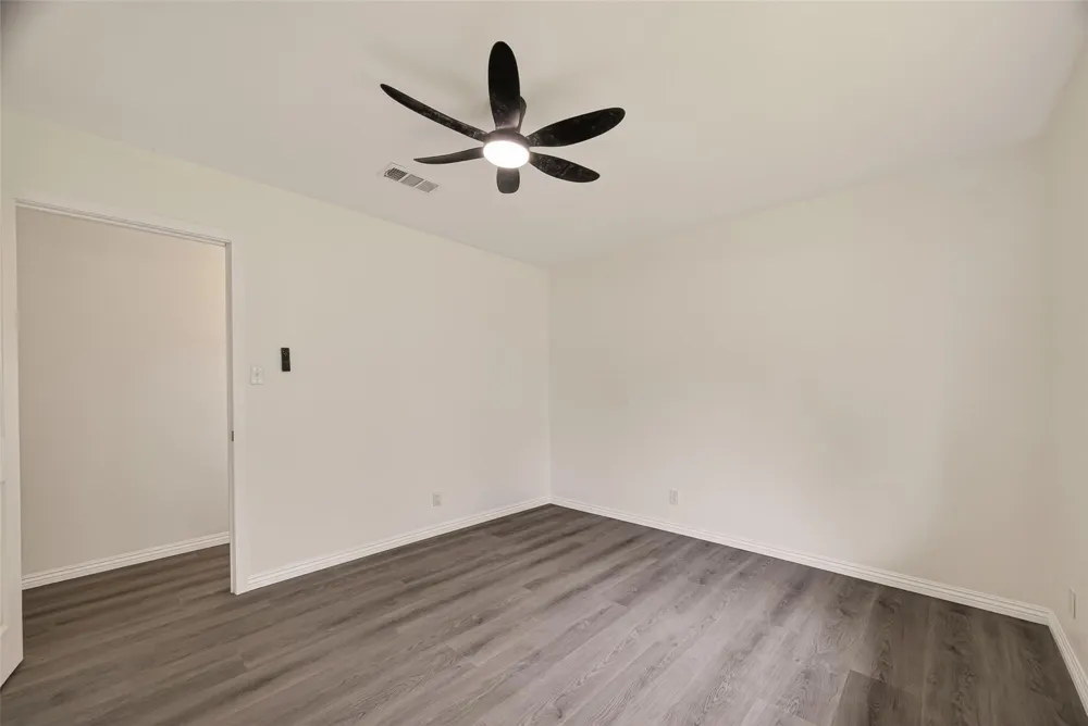 18219 Kings Lynn Street Webster, TX 77058
