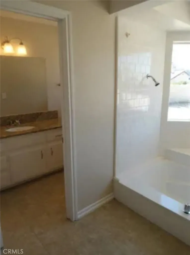 14800 Pamlico Apple Valley, CA 92307