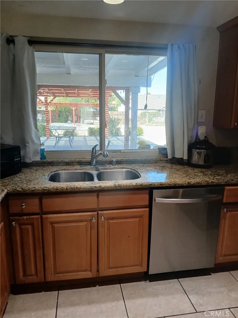 14800 Pamlico Apple Valley, CA 92307