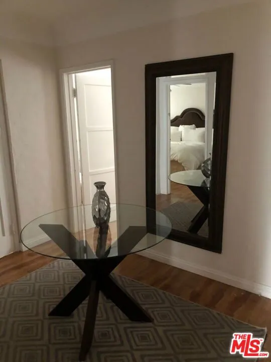 8737 Clifton Way Beverly Hills, CA 90211