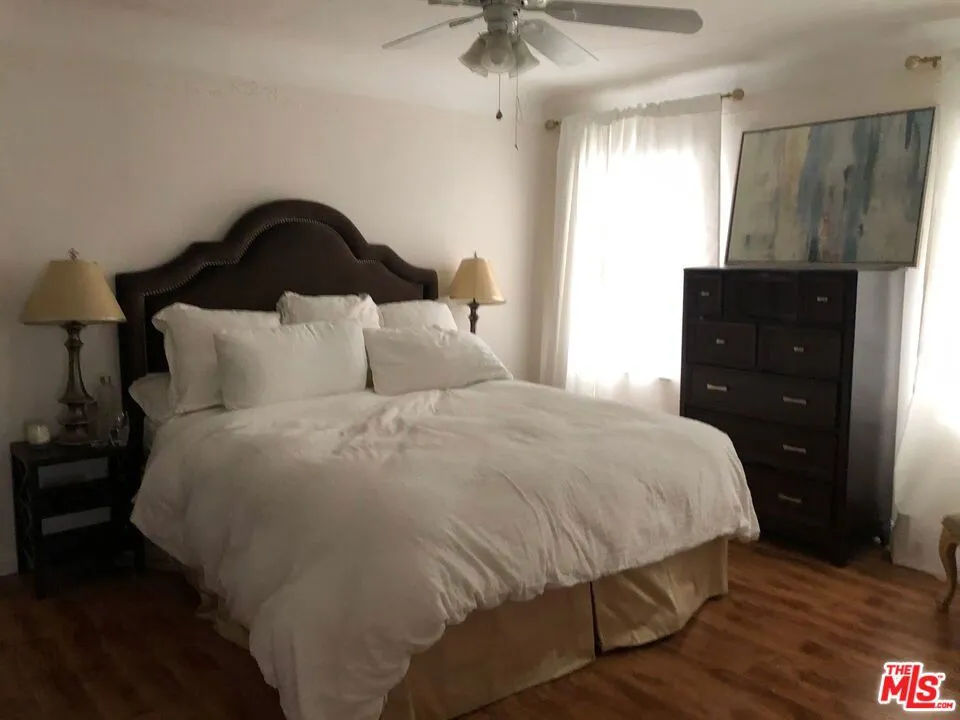 8737 Clifton Way Beverly Hills, CA 90211