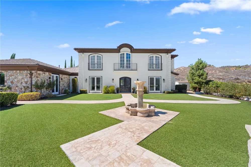 36736 Pauba Road Temecula, CA 92592