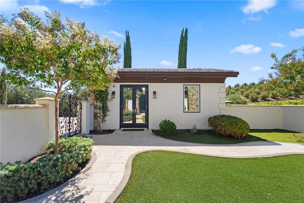 36736 Pauba Road Temecula, CA 92592