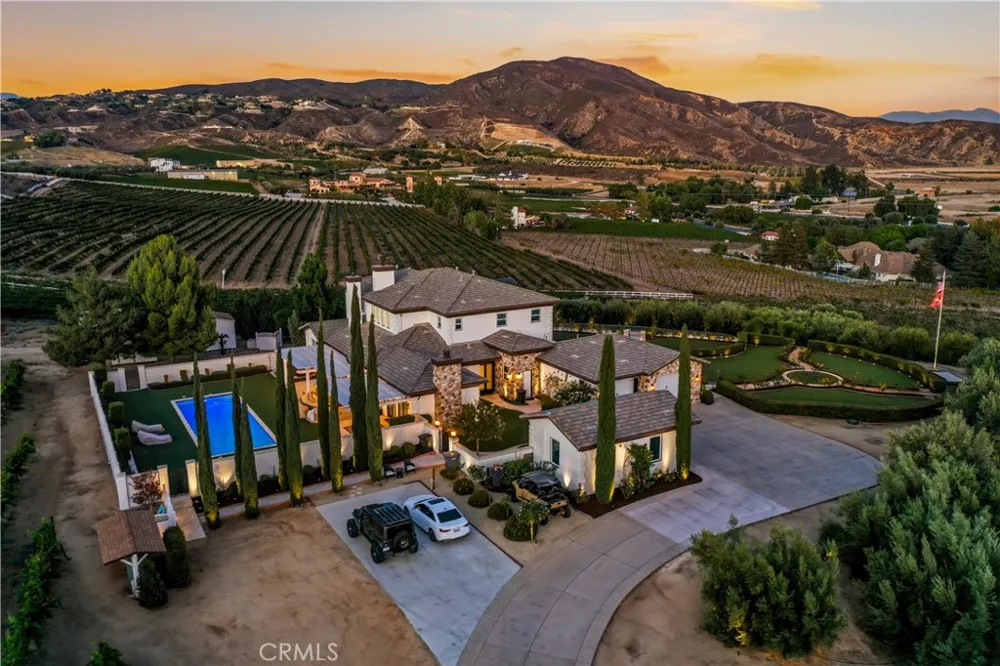 36736 Pauba Road Temecula, CA 92592