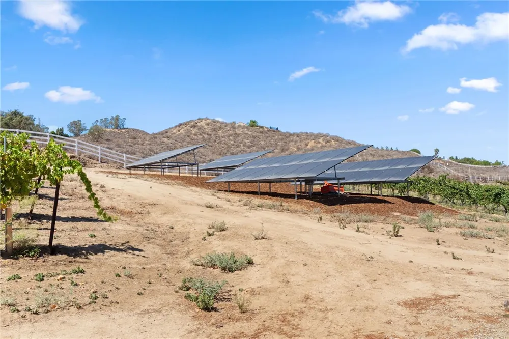 36736 Pauba Road Temecula, CA 92592