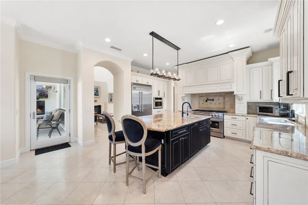 36736 Pauba Road Temecula, CA 92592