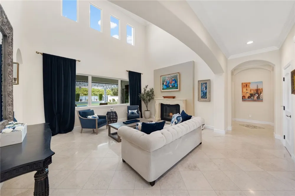 36736 Pauba Road Temecula, CA 92592