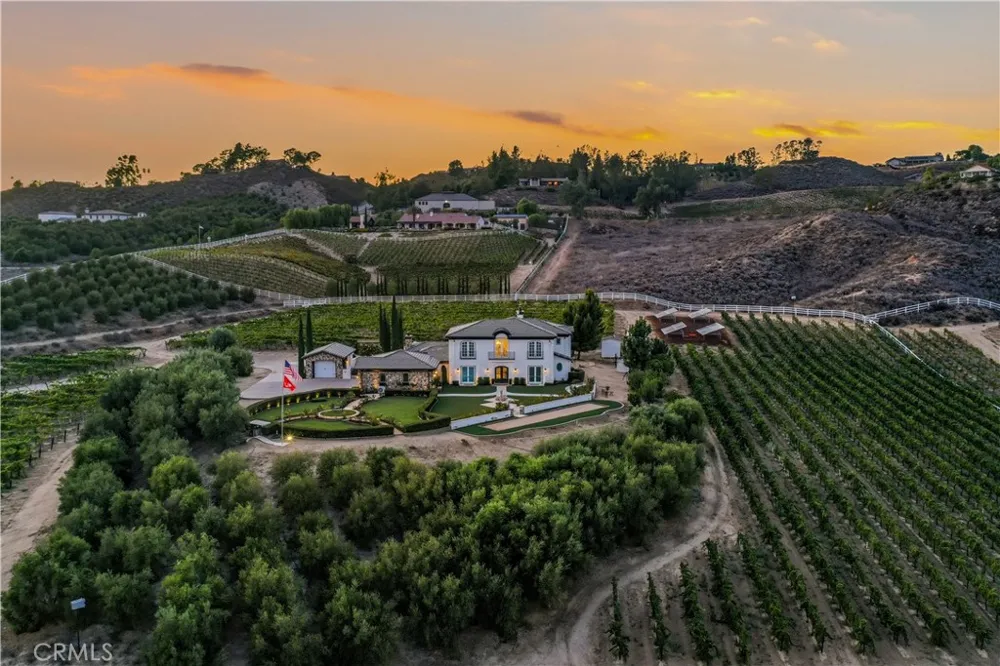 36736 Pauba Road Temecula, CA 92592