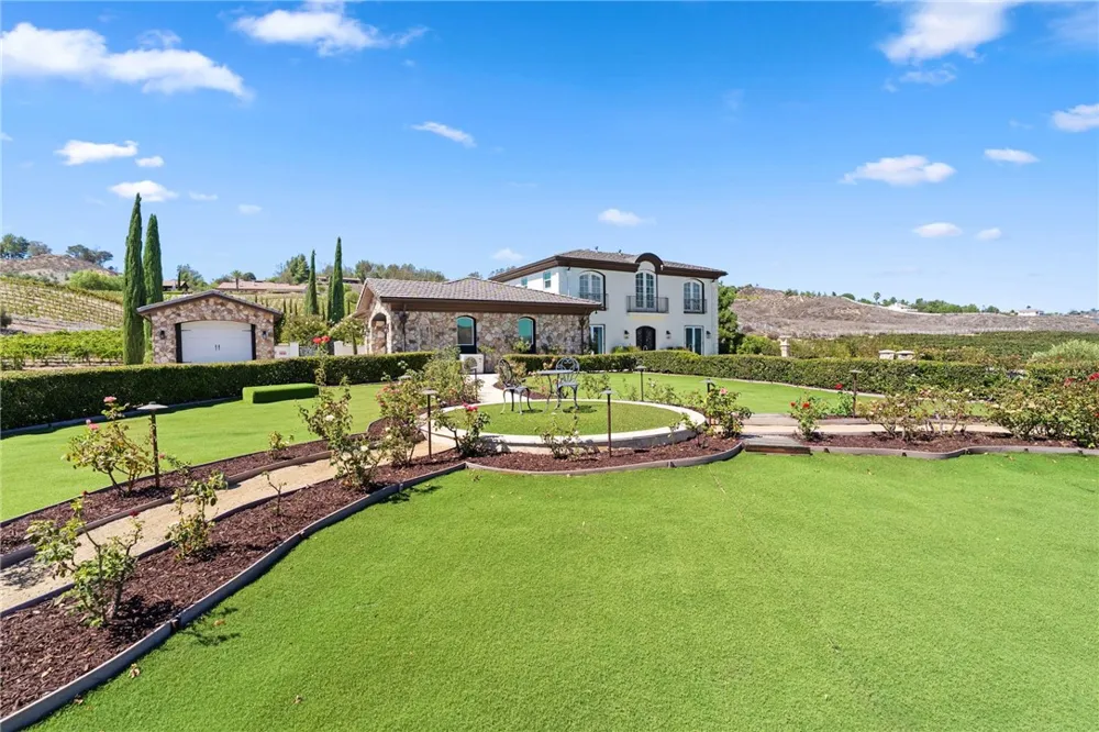 36736 Pauba Road Temecula, CA 92592