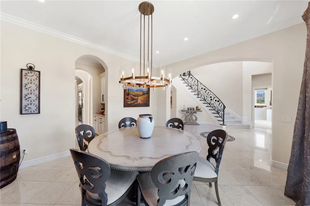36736 Pauba Road Temecula, CA 92592