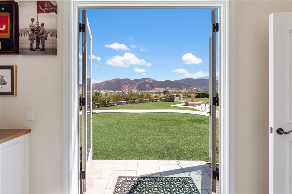 36736 Pauba Road Temecula, CA 92592