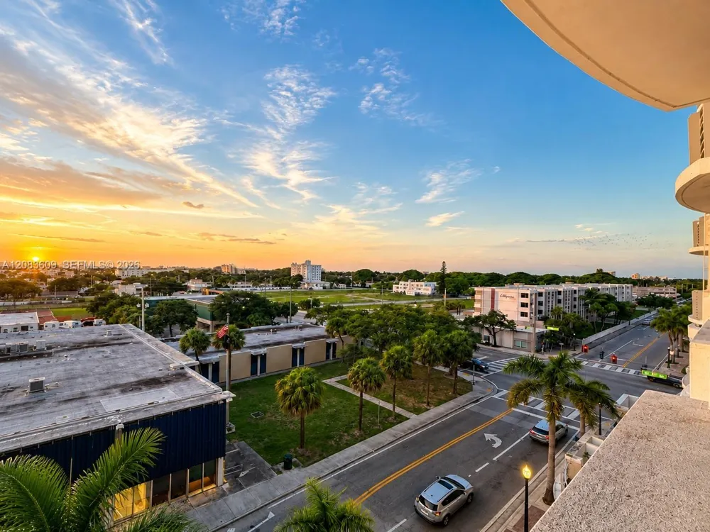 1830 Radius Dr #608 Hollywood, FL 33020
