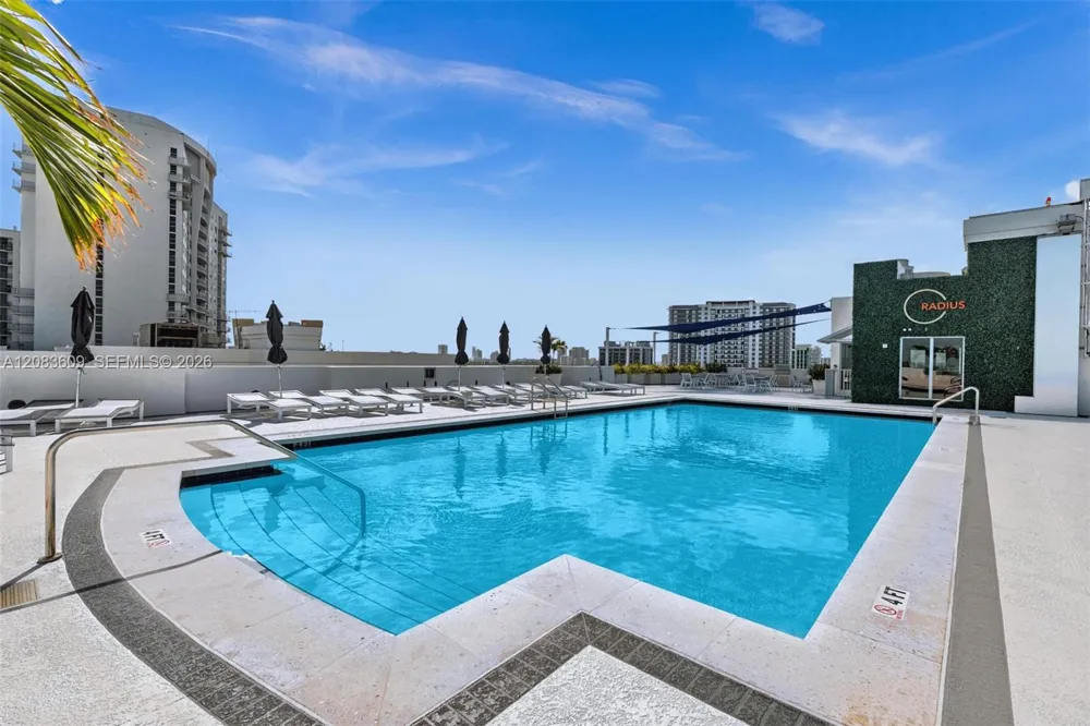 1830 Radius Dr #608 Hollywood, FL 33020
