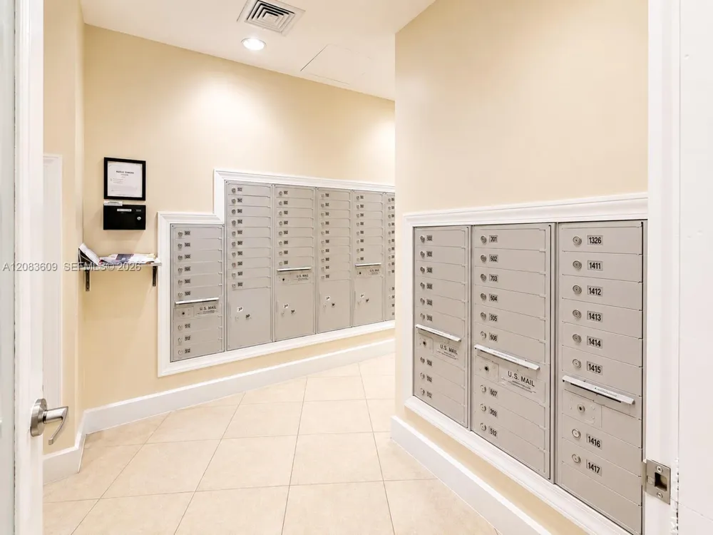 1830 Radius Dr #608 Hollywood, FL 33020