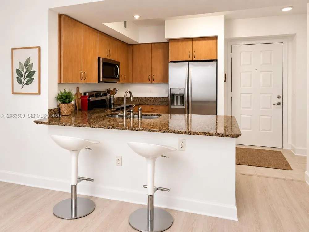 1830 Radius Dr #608 Hollywood, FL 33020