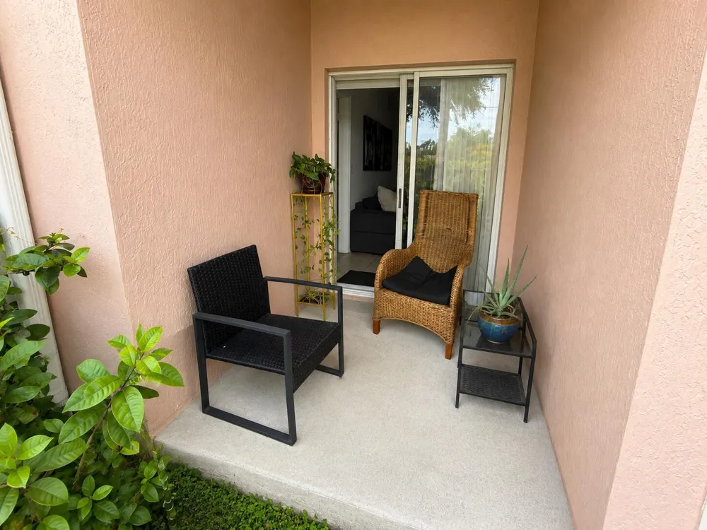 3271 Sabal Palm Manor #106 Davie, FL 33024