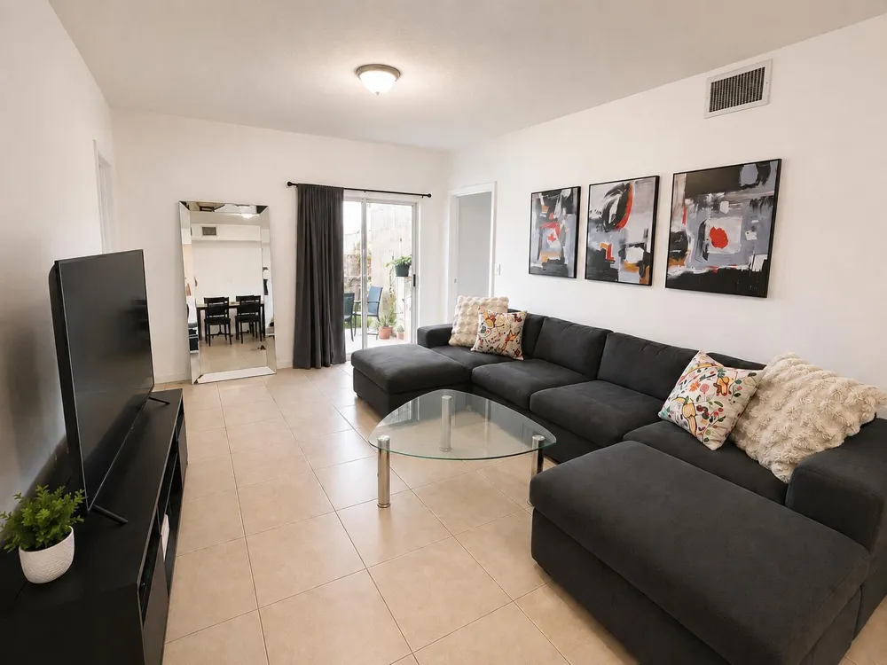 3271 Sabal Palm Manor #106 Davie, FL 33024