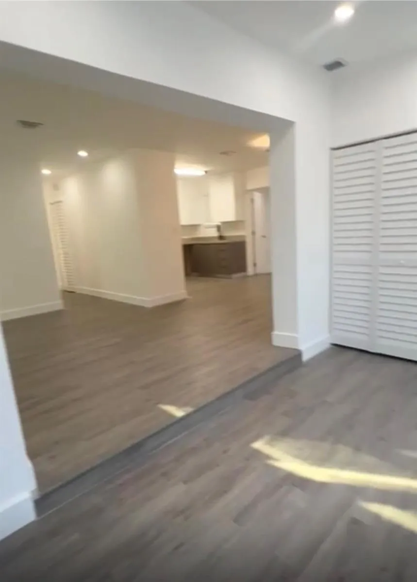 517 NW 16th Avenue Fort Lauderdale, FL 33311