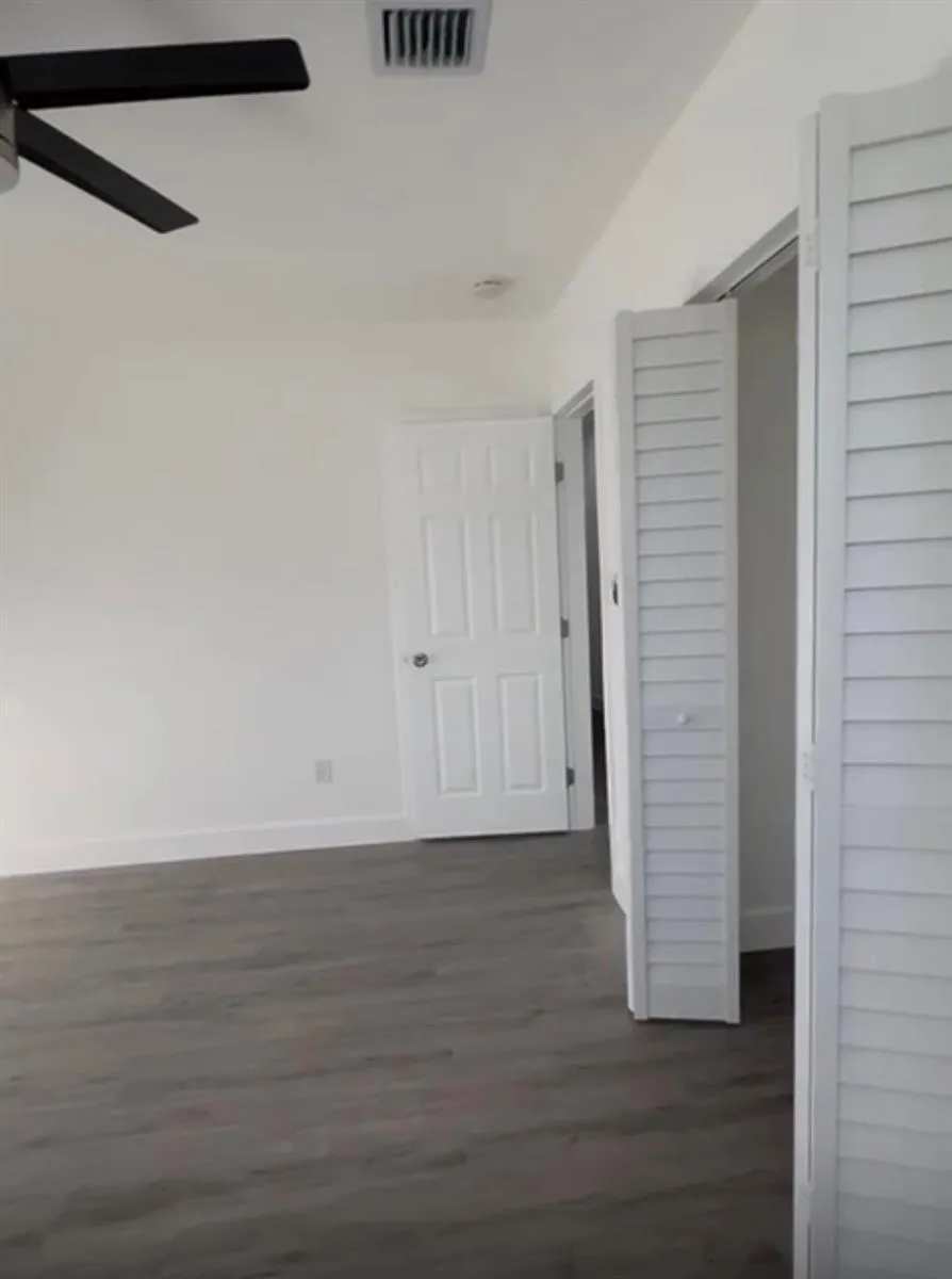 517 NW 16th Avenue Fort Lauderdale, FL 33311