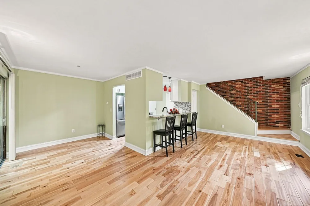 33707 Bayview DR Drive Chesterfield Township, MI 48047