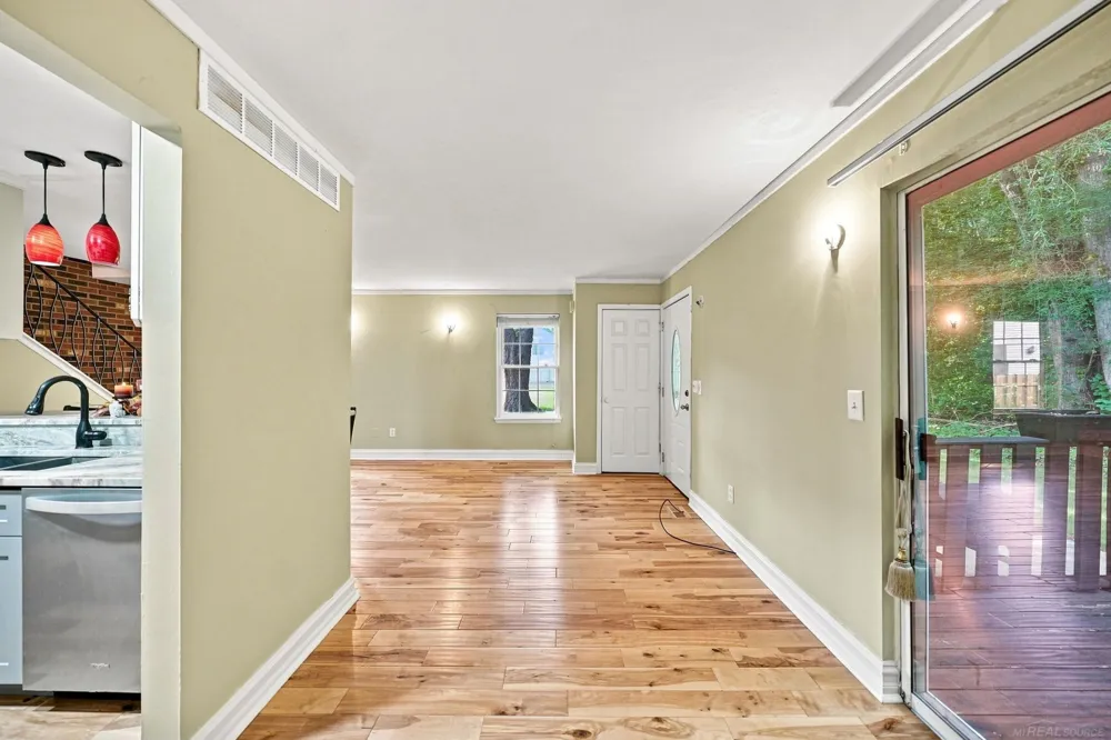 33707 Bayview DR Drive Chesterfield Township, MI 48047