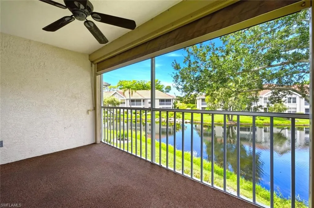 9856 Luna Circle #204 Naples, FL 34109