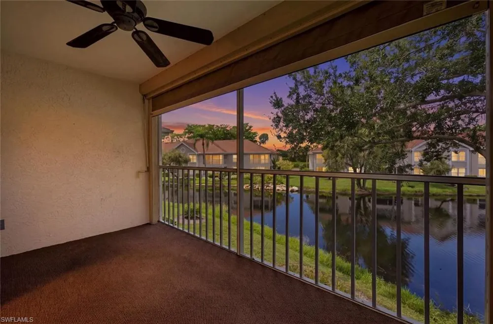 9856 Luna Circle #204 Naples, FL 34109