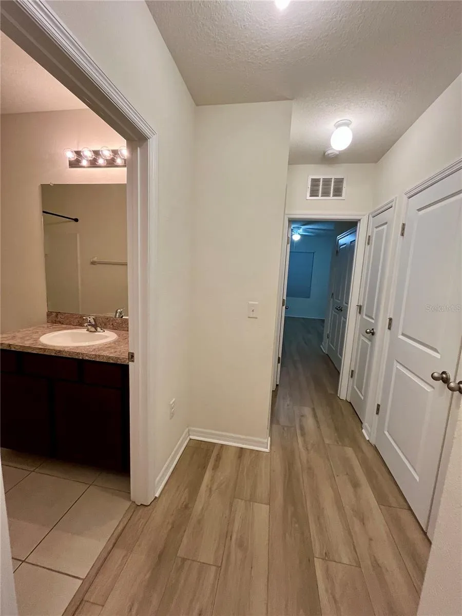 8982 INDIGO TRAIL LOOP Riverview, FL 33569