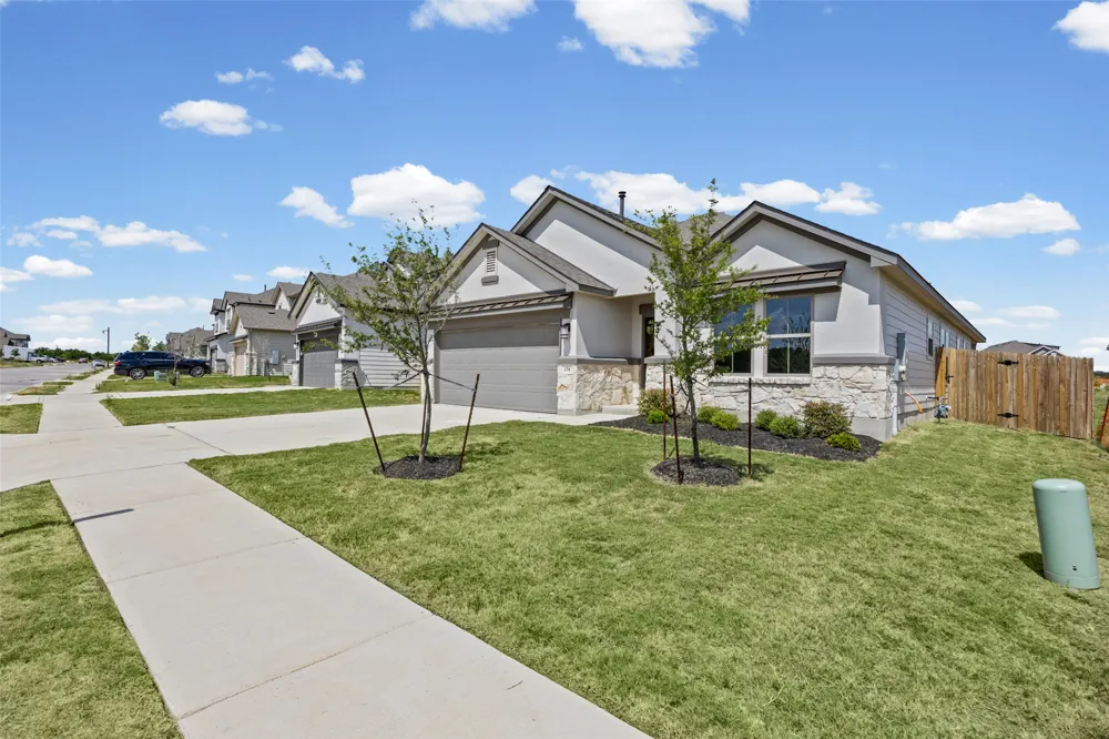 134 Arena Drive Liberty Hill, TX 78642