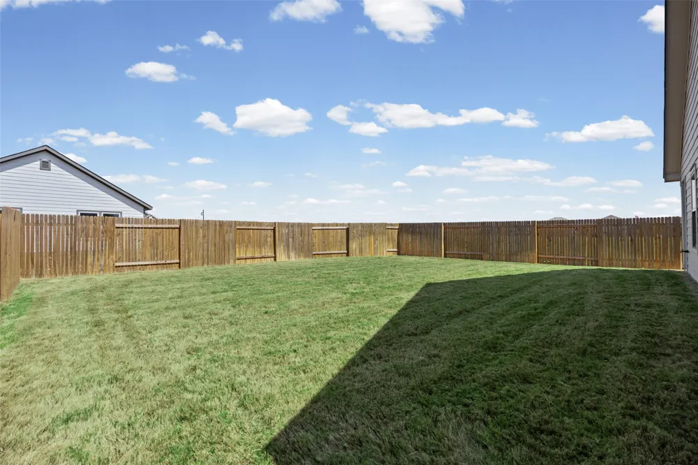 134 Arena Drive Liberty Hill, TX 78642