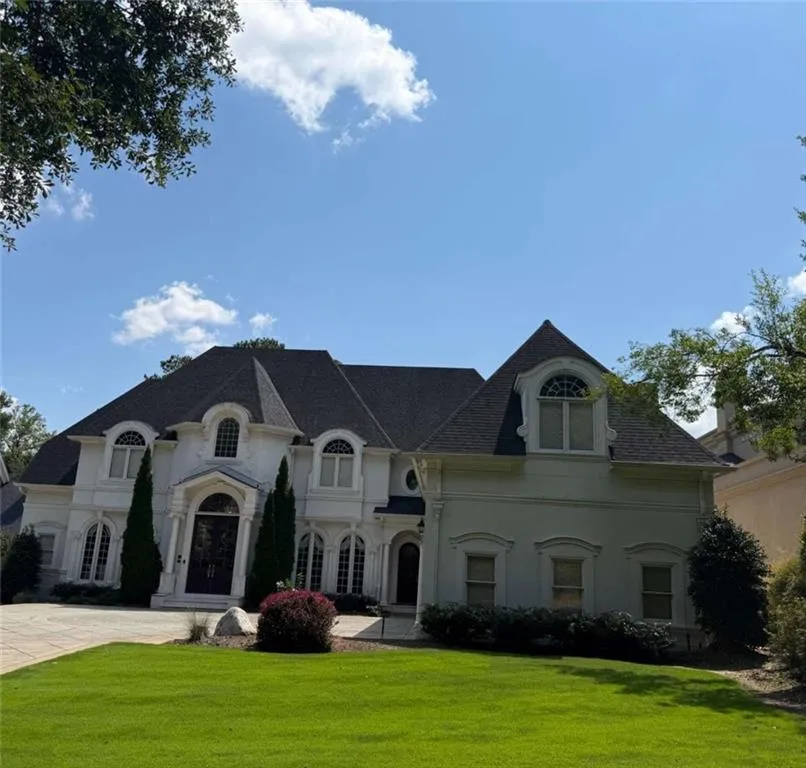 2212 Ascott Valley Trc Johns Creek, GA 30097
