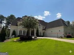 2212 Ascott Valley Trc Johns Creek, GA 30097