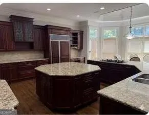 2212 Ascott Valley Trc Johns Creek, GA 30097