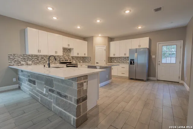 163 Hopi San Antonio, TX 78211