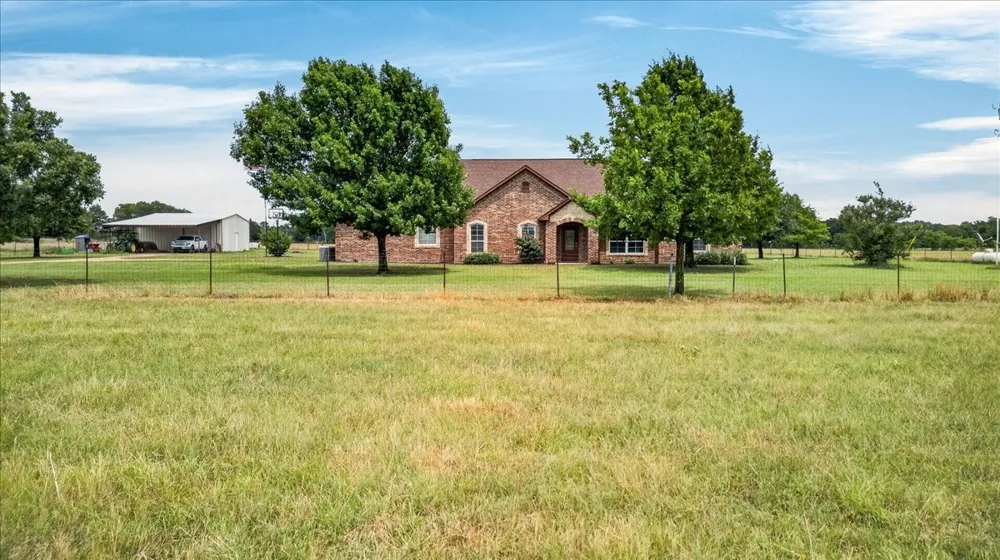 505 VZ County Road 2701 Mabank, TX 75147