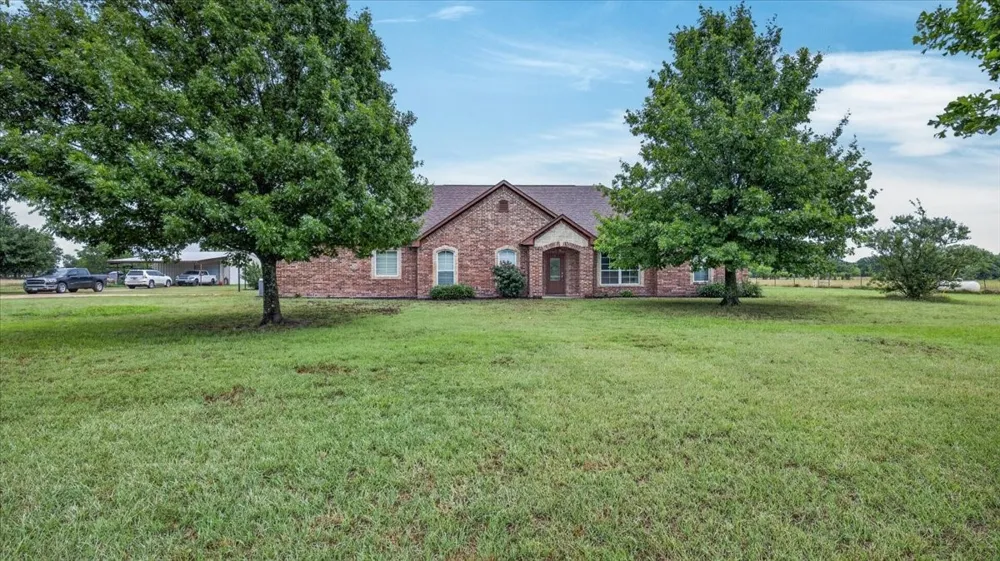 505 VZ County Road 2701 Mabank, TX 75147