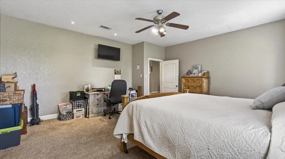 505 VZ County Road 2701 Mabank, TX 75147