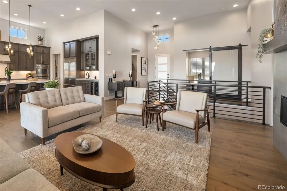 6484 Canyonpoint Road Castle Pines, CO 80108