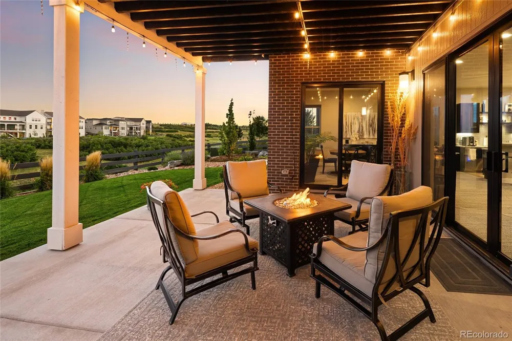 6484 Canyonpoint Road Castle Pines, CO 80108