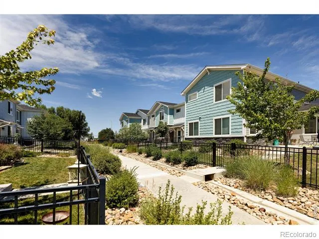 610 Stonebridge Drive Longmont, CO 80503