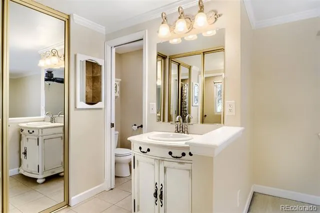7855 S Wabash Court Centennial, CO 80112