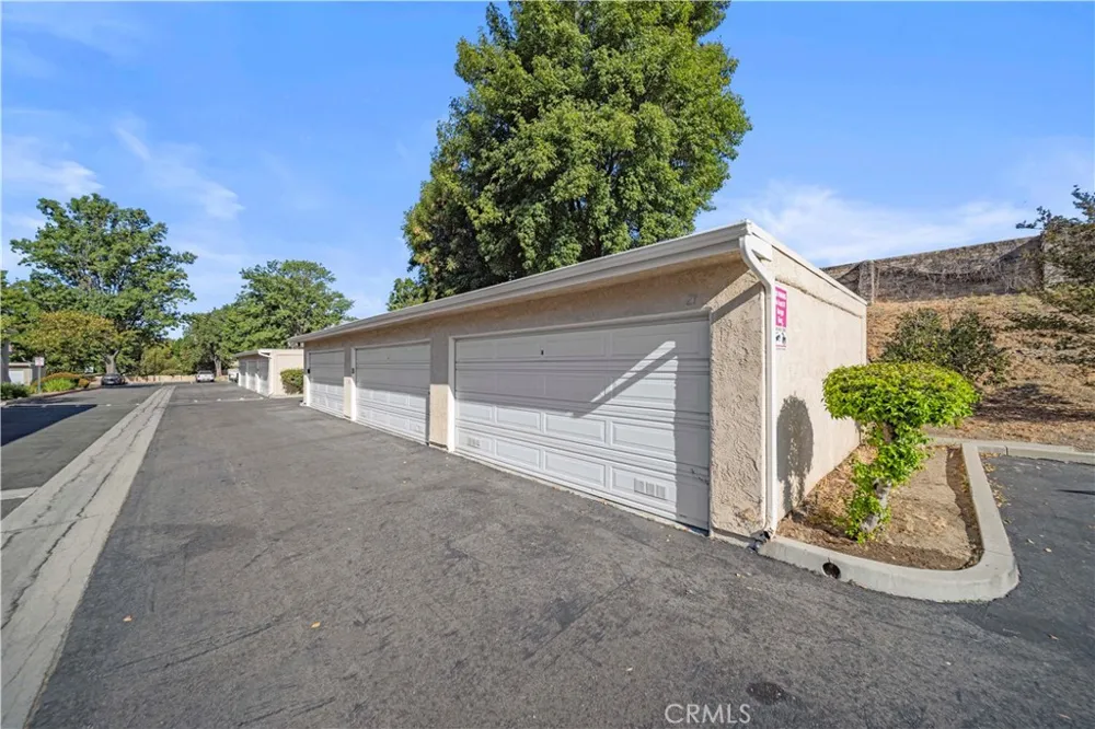 2915 Deacon St Unit #17 Simi Valley, CA 93065
