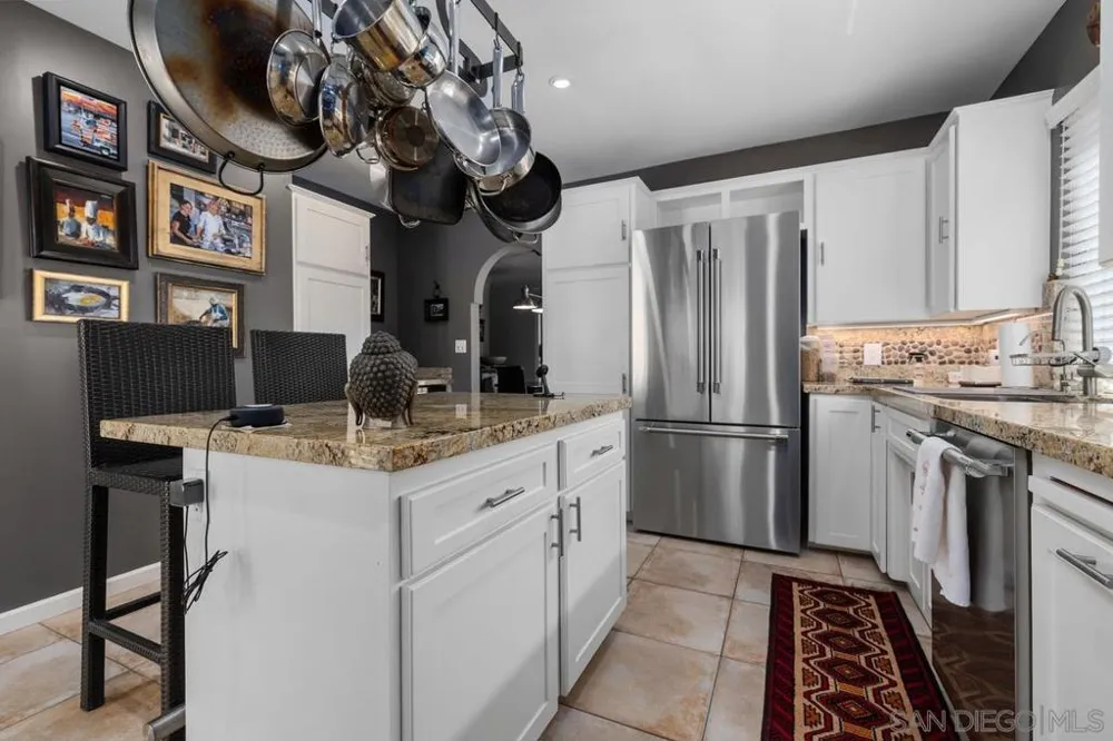 4874 Edgeware Road San Diego, CA 92116