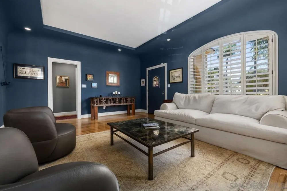 4874 Edgeware Road San Diego, CA 92116